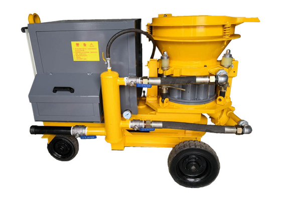 Sarı Küçük Püskürtme Makinesi Hareketli Püskürtme Beton Püskürtme Makinesi